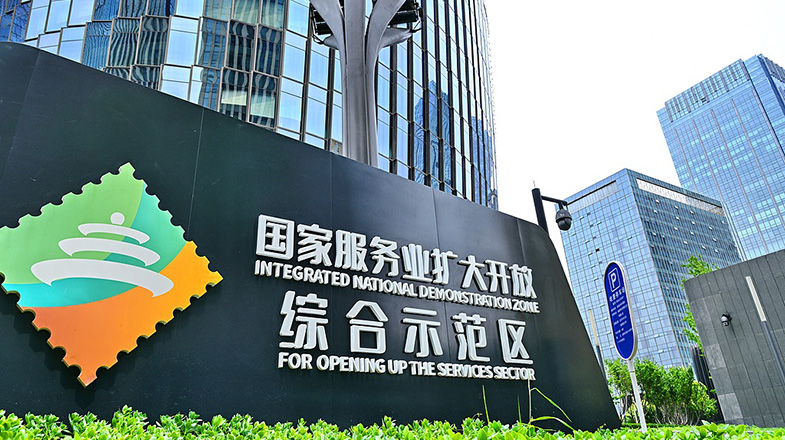 习近平会见孟加拉国总理塔里克