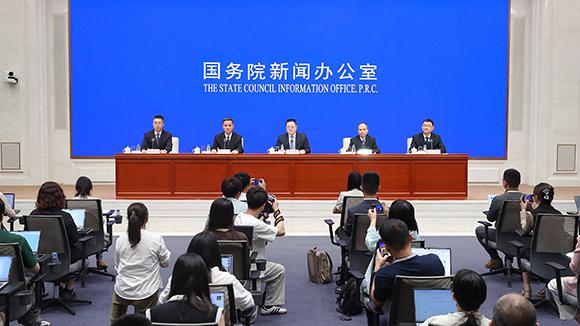 英国边境管理局查获12吨大麻 创单次缉毒纪录